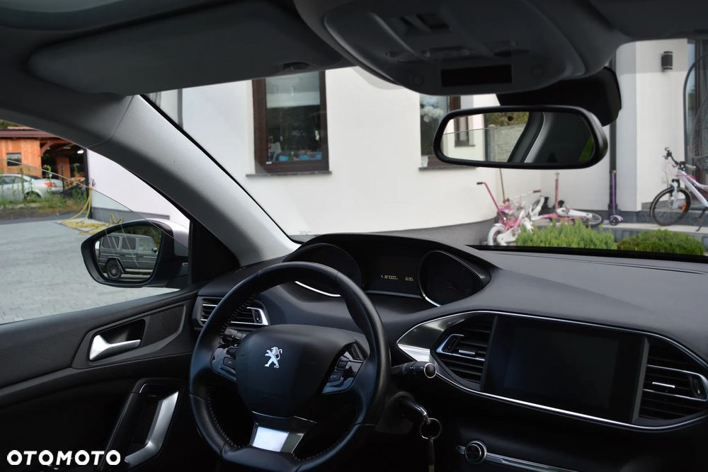 Peugeot 308 e-HDi 115 Stop & Start Niveau 2 Business-Line - 12