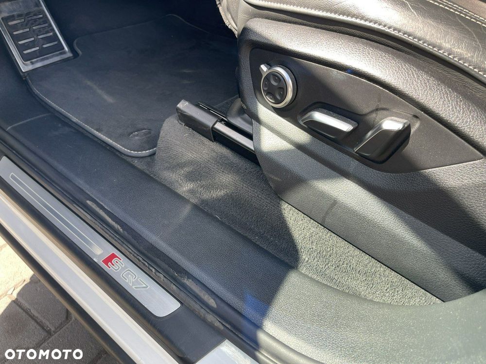 Audi SQ7 4.0 TDI Quattro Tiptronic - 6