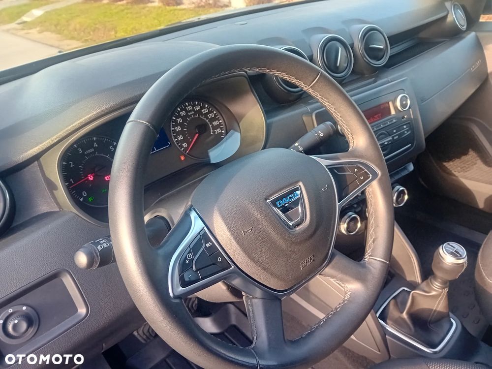 Dacia Duster 1.6 SCe Prestige - 12
