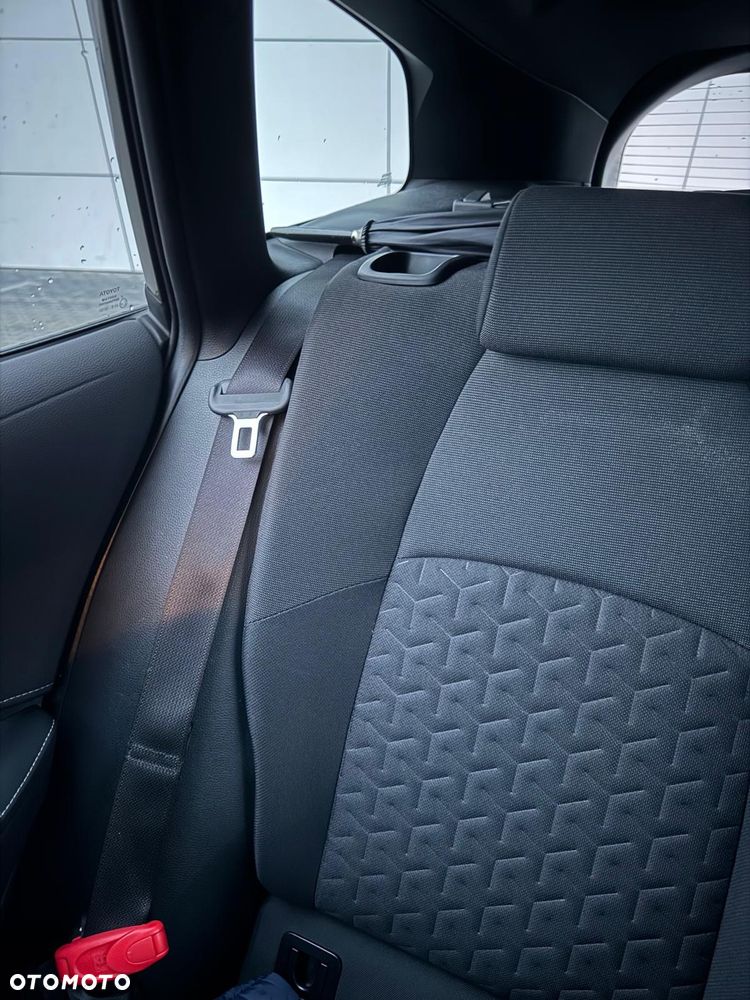 Toyota Corolla 1.8 Hybrid Comfort - 21