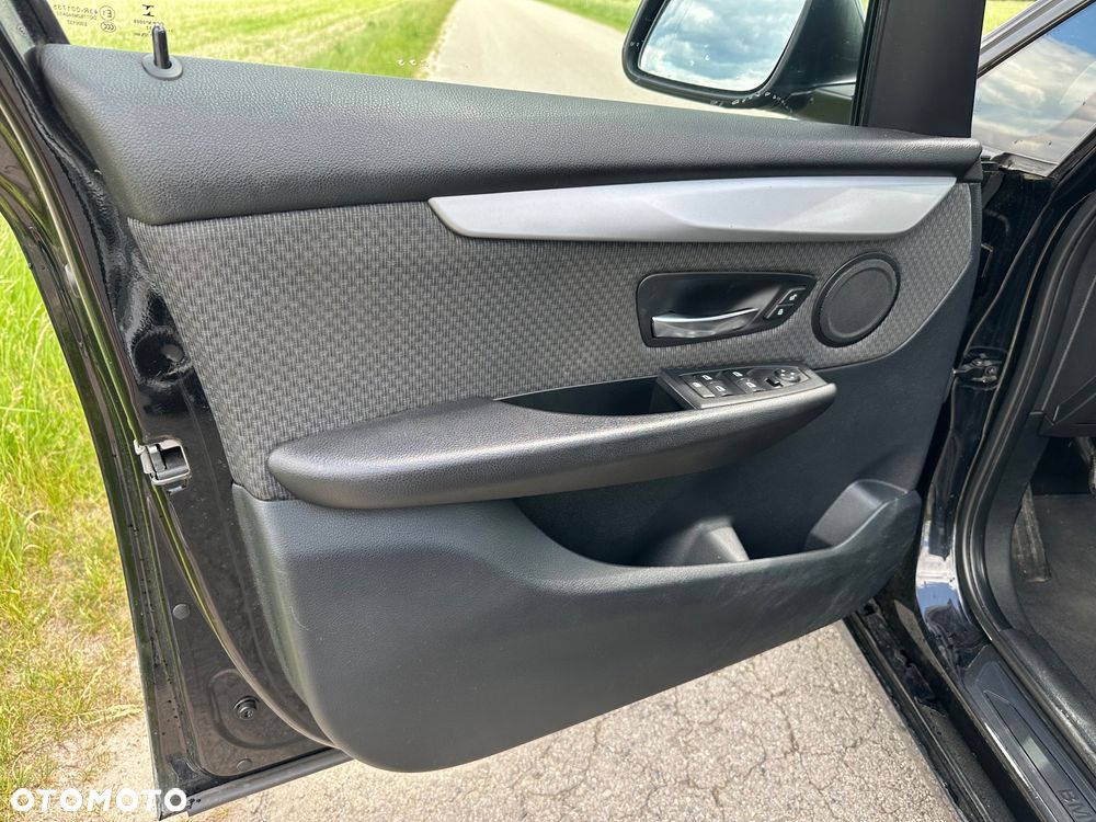 BMW Seria 2 218d Luxury Line - 8