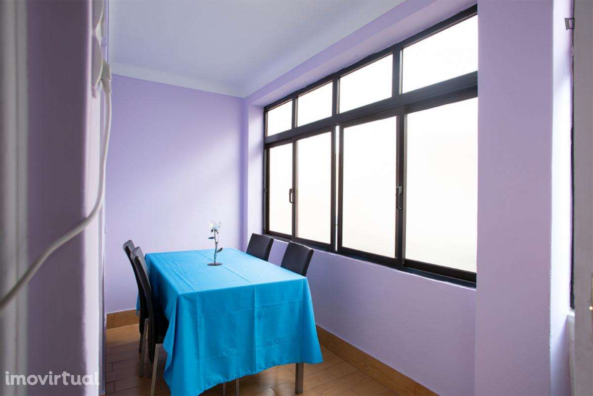 Quarto - localizado em Bairro Alto Lisbon - Grande imagem: 4/12