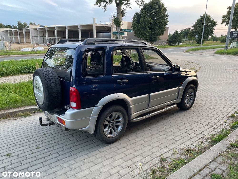Suzuki Grand Vitara 2.0 Comfort - 4