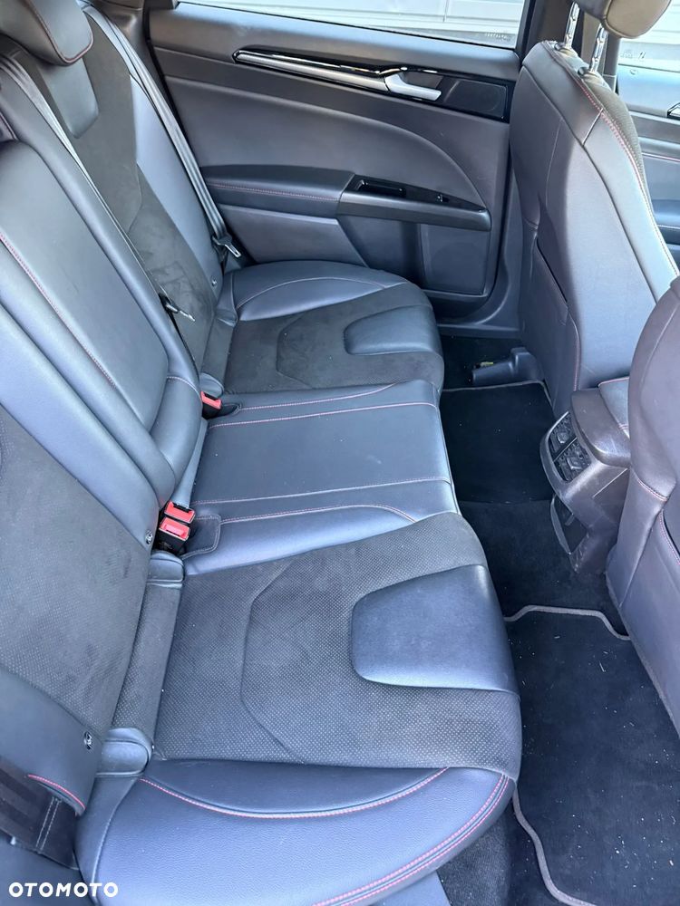 Ford Mondeo 2.0 Hybrid Executive - 11