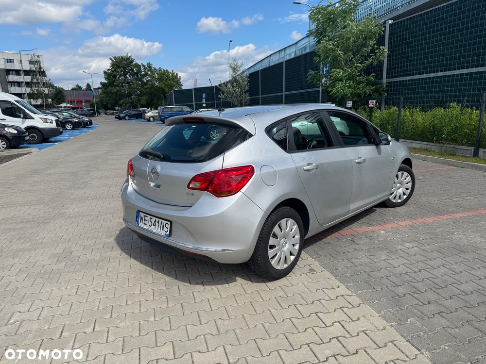 Opel Astra 1.7 CDTI Enjoy - 8