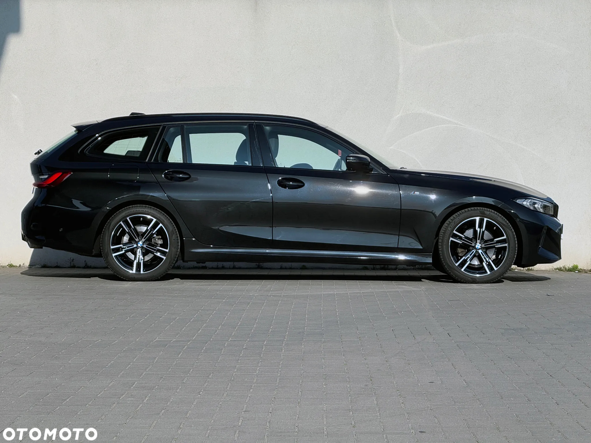 BMW Seria 3 320d xDrive Sport - 3
