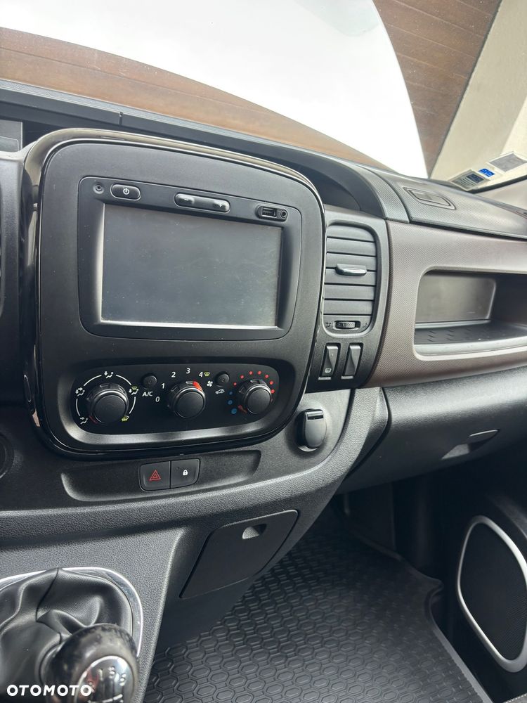 Renault Trafic - 9