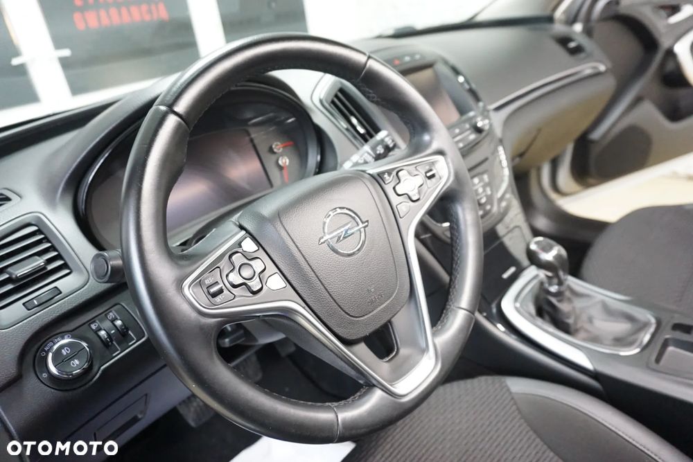 Opel Insignia 2.0 CDTI 4x4 ecoFLEX - 20
