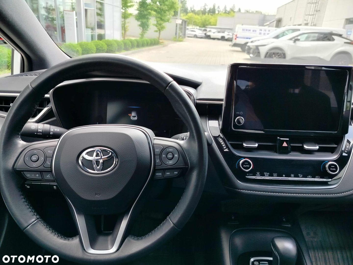 Toyota Corolla 1.8 Hybrid Comfort - 9