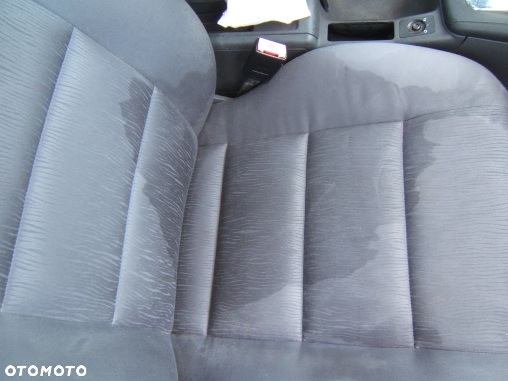 Audi A6 Avant 2.5 TDI Tiptr - 15