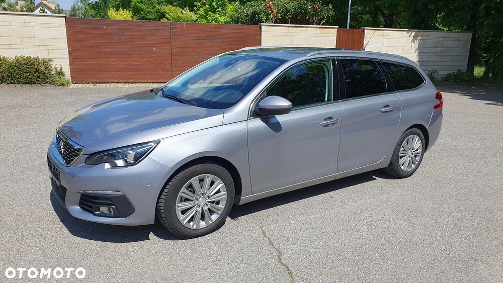 Peugeot 308 1.2 PureTech GPF Allure Pack S&S - 3