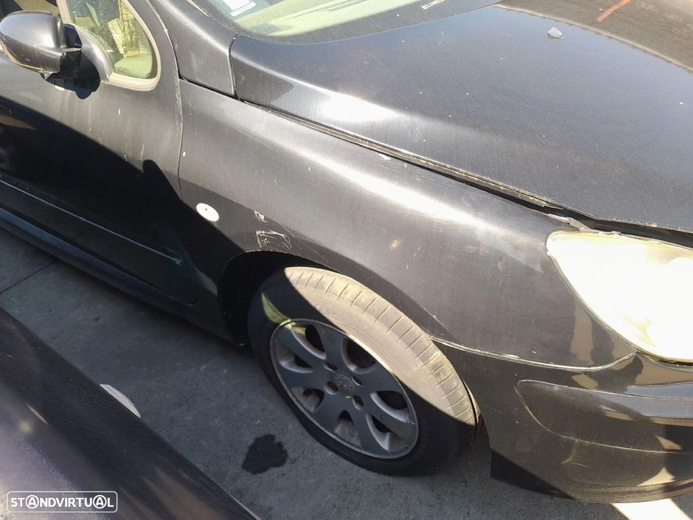 Guarda-lamas direito PEUGEOT 307 (3A/C) - 1