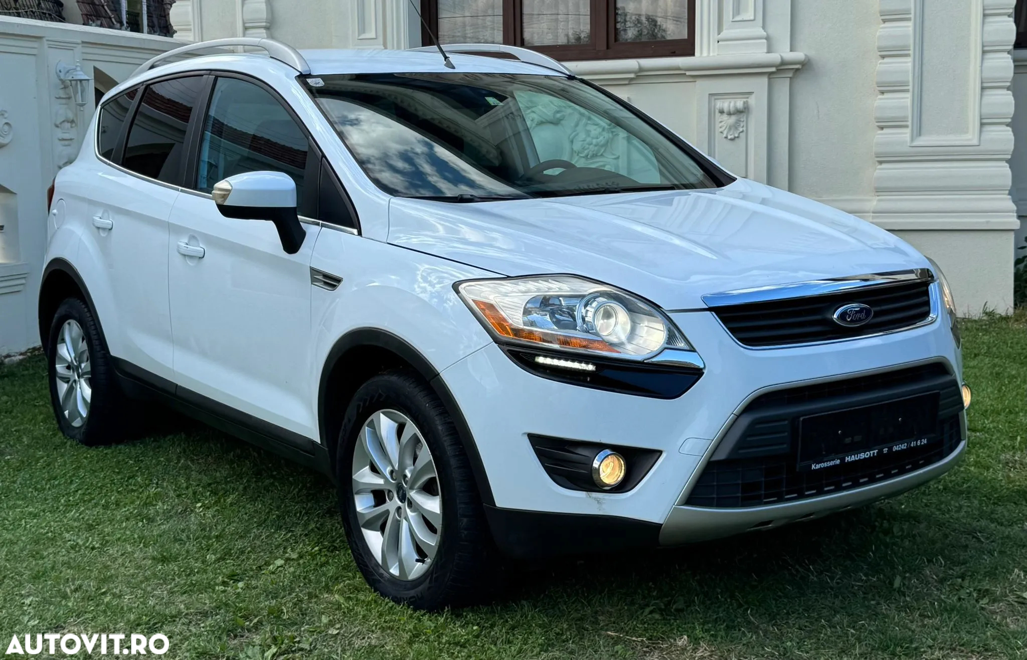 Ford Kuga - 2