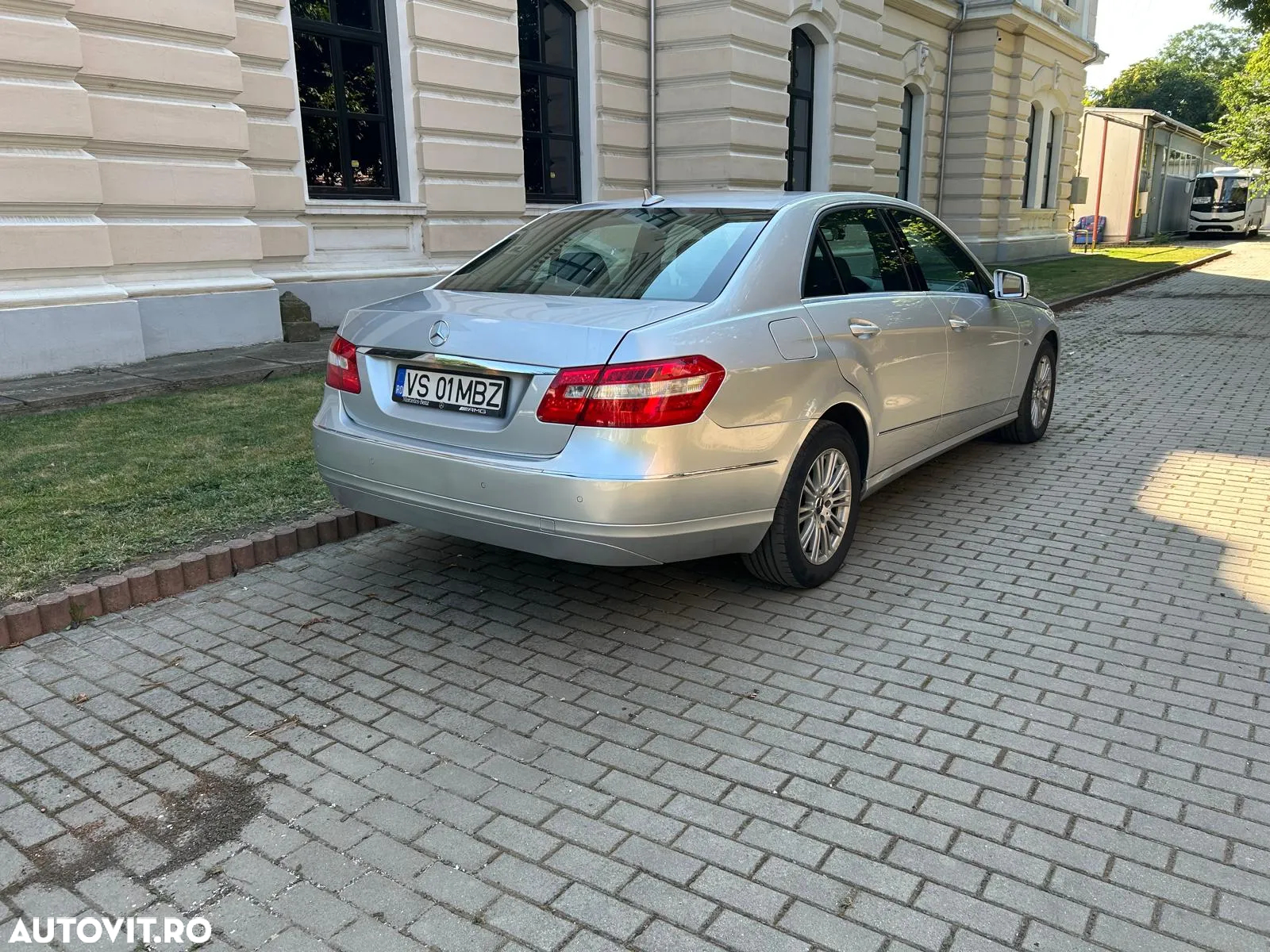 Mercedes-Benz E 220 CDI BlueEfficiency Aut. - 3