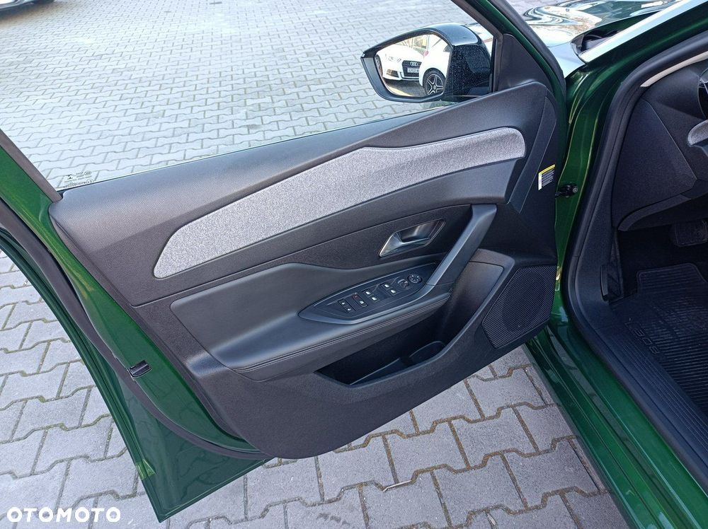 Peugeot 308 1.2 PureTech GPF Allure Pack S&S EAT8 - 18