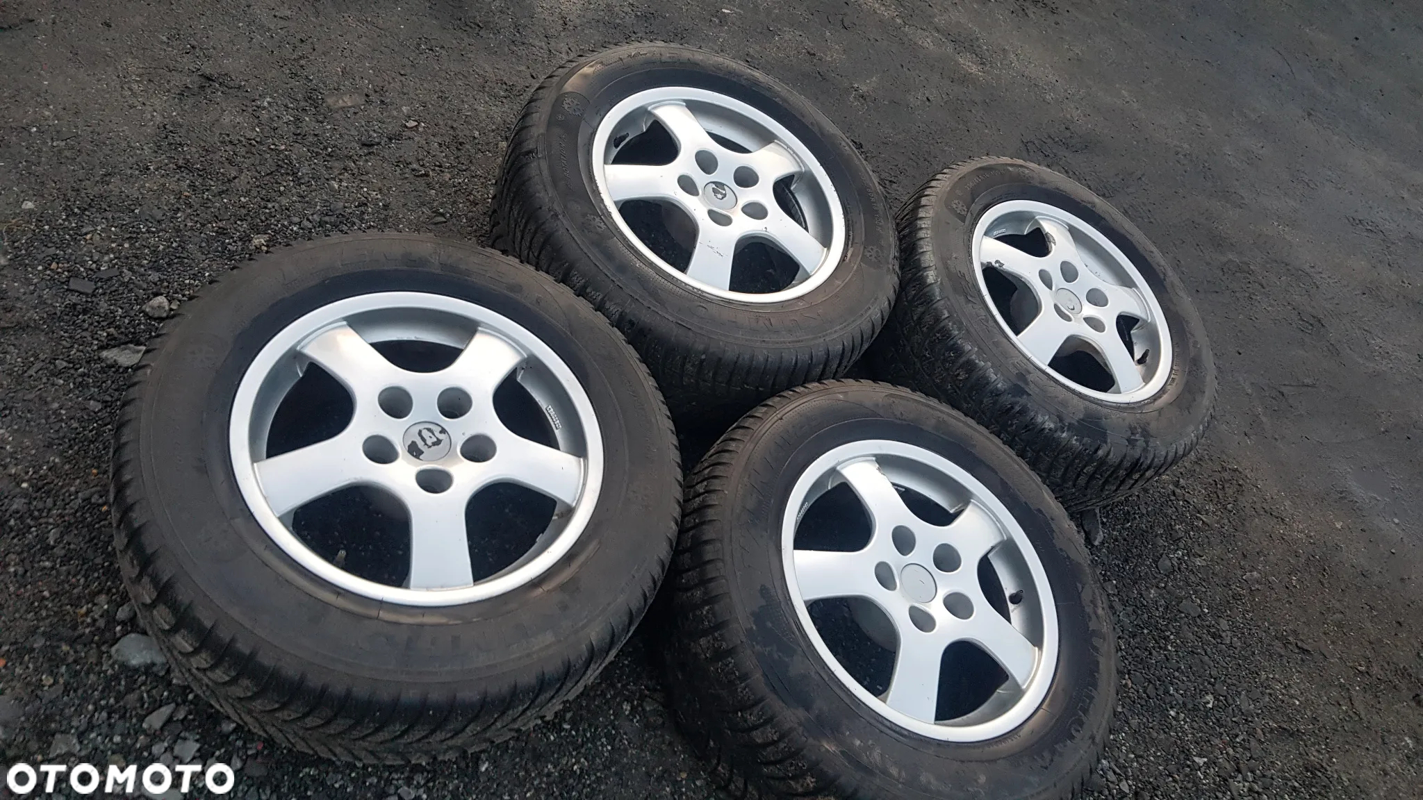 koła felgi 16 borbet bmw 5 E39 E60 E61 7 E38 E65  opony zimowe 235/60 r16 kumho 6mm  kumho i'zen izen kw23 235/60 r16 zimowe - 3