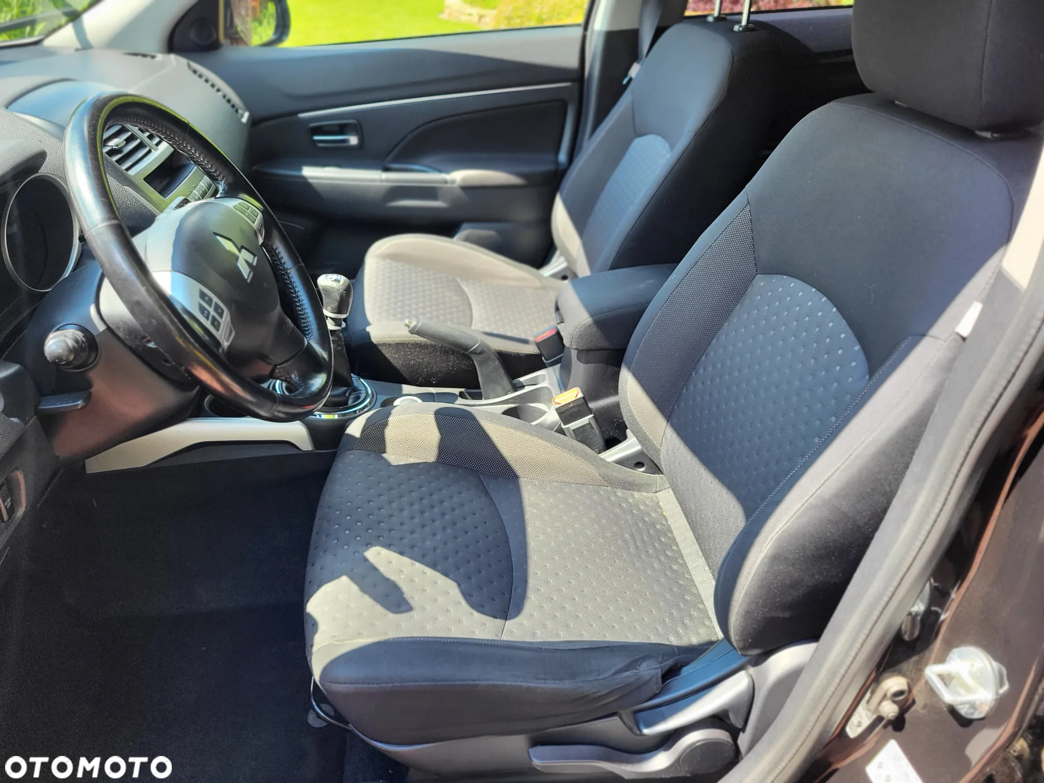 Mitsubishi ASX 1.8 DID Invite 4WD AS&G - 14