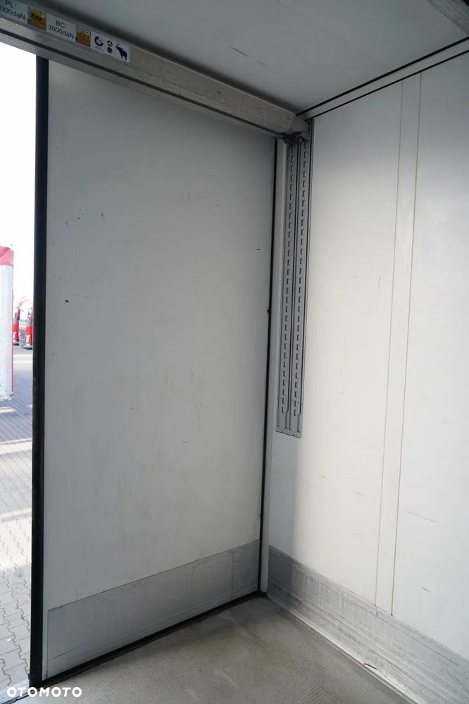 Schmitz Cargobull CHŁODNIA / CARRIER VECTOR 1550 / 2x  OŚ PODNOSZONA / DOPPELSTOCK / KOSZE NA PALETY - 20