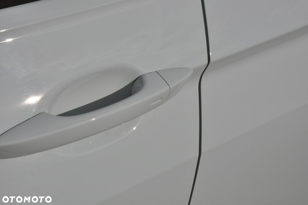 Volkswagen Tiguan - 26