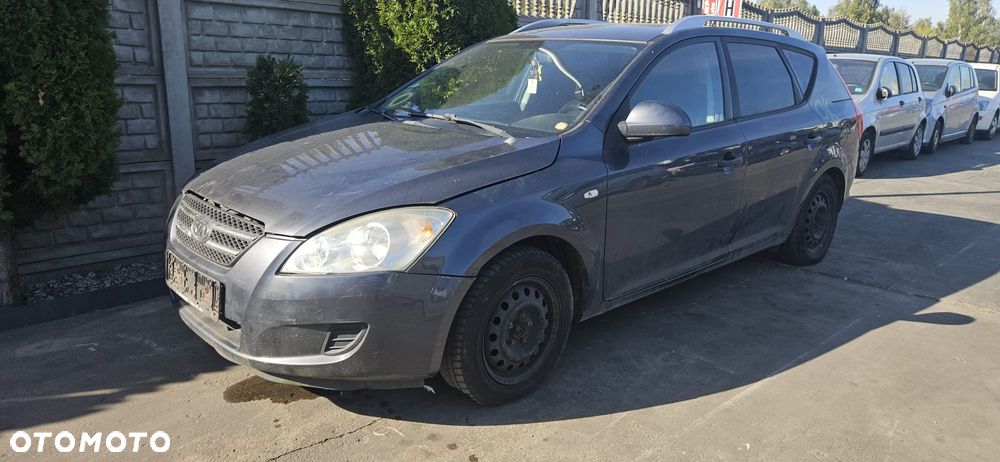 KIA CEED I SW 06-09 1.6 CRDI - RADIO RADIOODTWARZACZ - 2