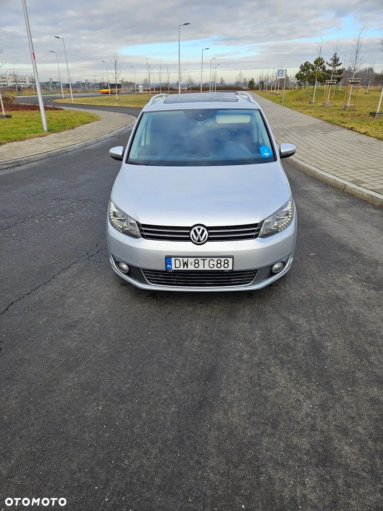 Volkswagen Touran 2.0 TDI DPF DSG Highline - 5