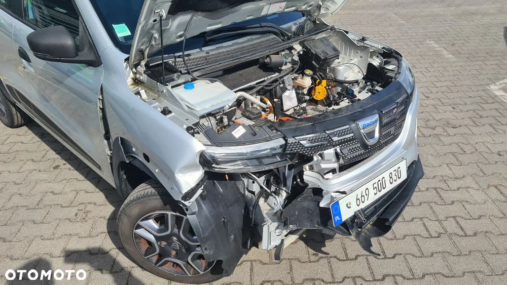 Dacia Spring Electric 70 Essential - 10