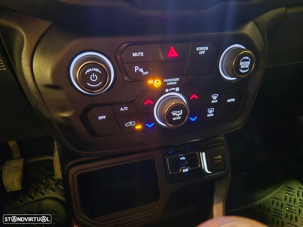 Jeep Renegade 1.6 MJD Longitude - 29