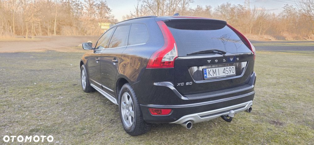 Volvo XC 60 D4 RDesign - 4