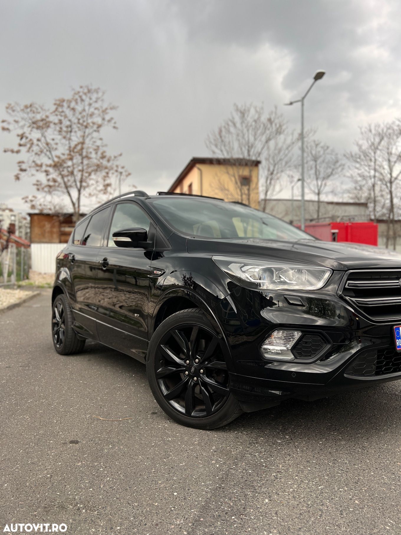 Ford Kuga 2.0 TDCi 4x4 Aut. ST-Line - 1
