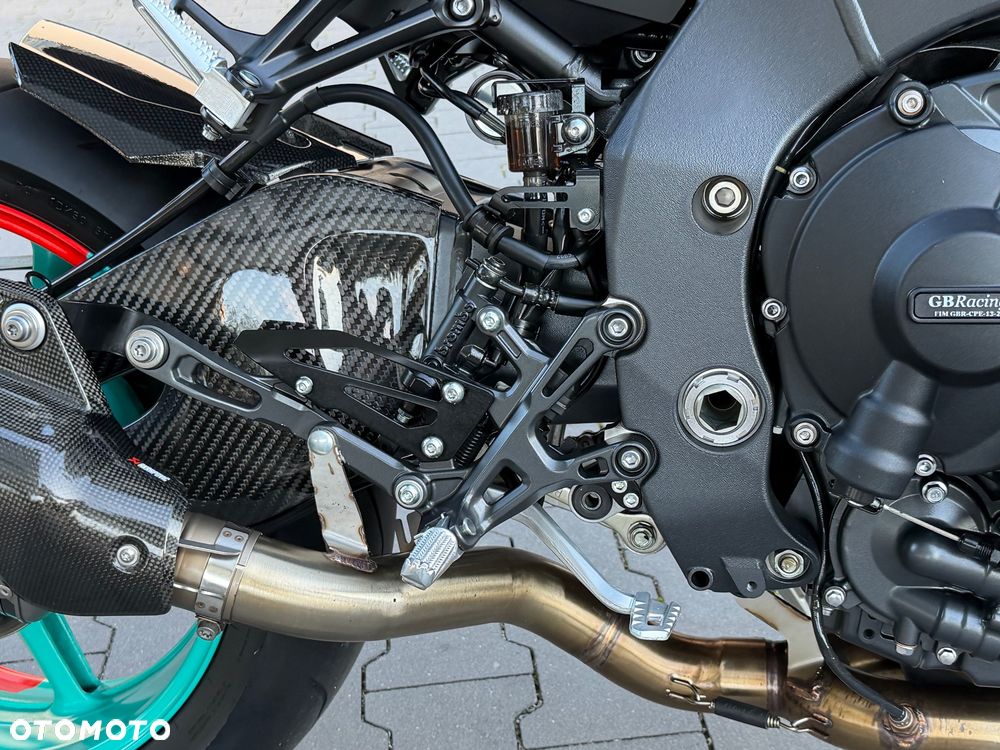 Yamaha MT - 12