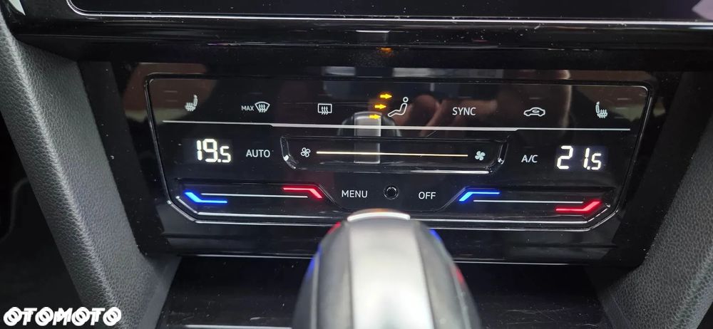 Volkswagen Arteon 2.0 TSI DSG R-Line Edition - 22