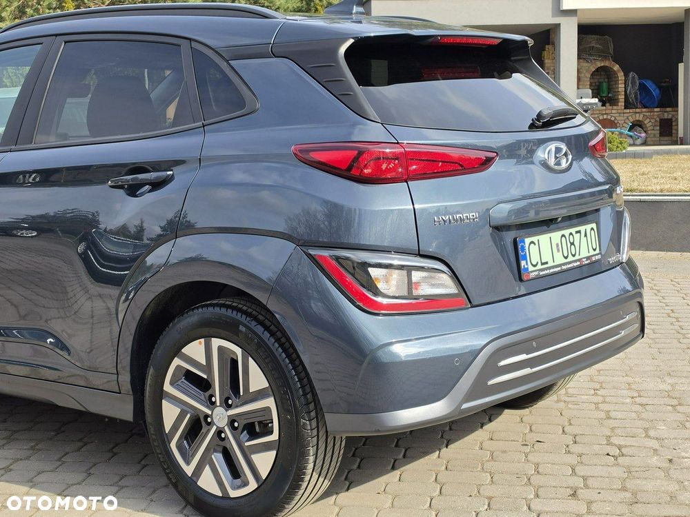 Hyundai Kona - 23