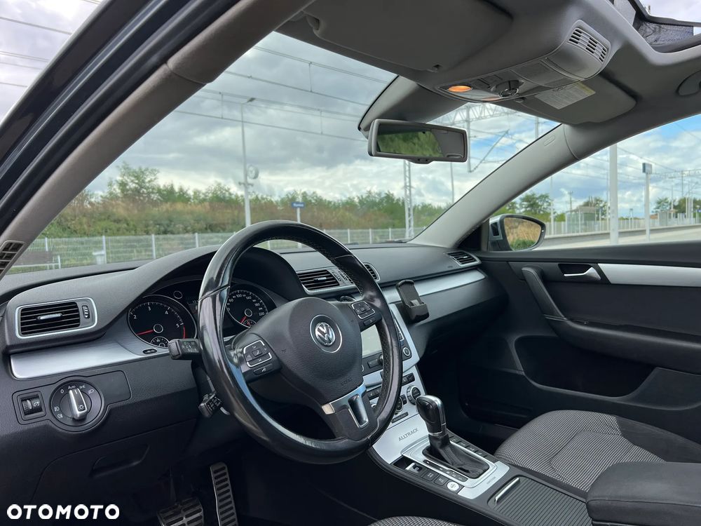 Volkswagen Passat Alltrack 2.0 TDI 4Mot DSG - 11