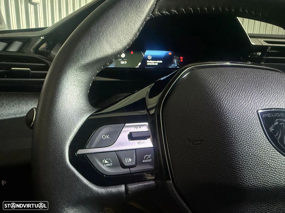 Peugeot 308 1.2 PureTech Allure Pack - 29