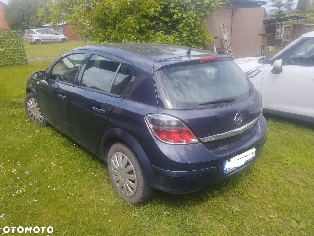 Opel Astra 1.6 - 4