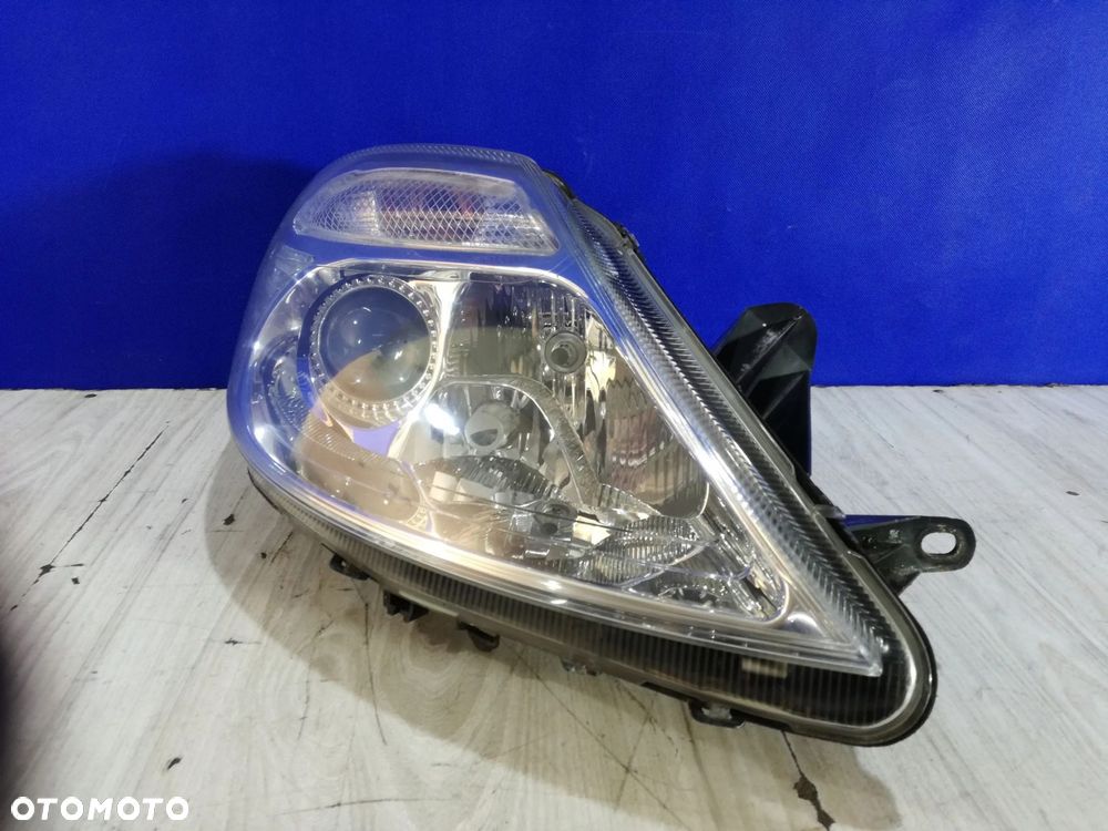 CITROEN C8 lampa reflektor prawa przód Xenon Anglik 02/14 - 2
