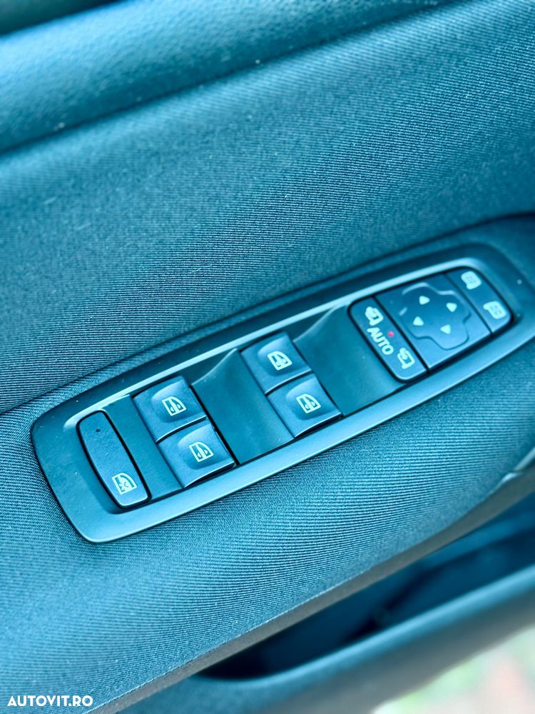 Renault Megane ENERGY dCi 110 ECO2 BUSINESS - 10