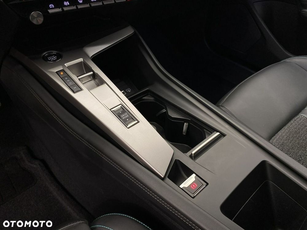 Peugeot 308 - 19