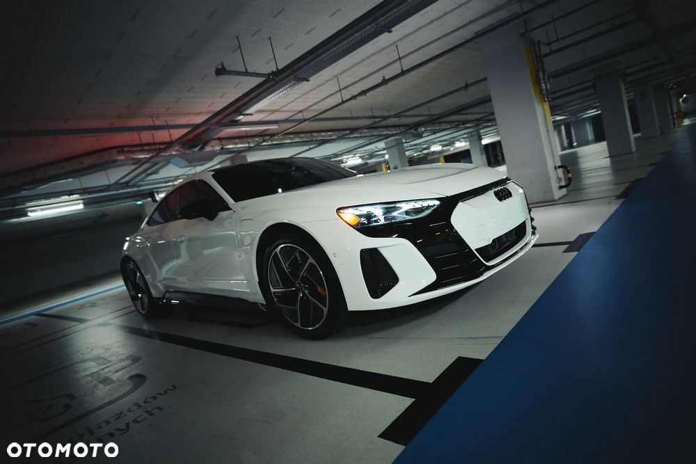 Audi RS e-tron GT - 15