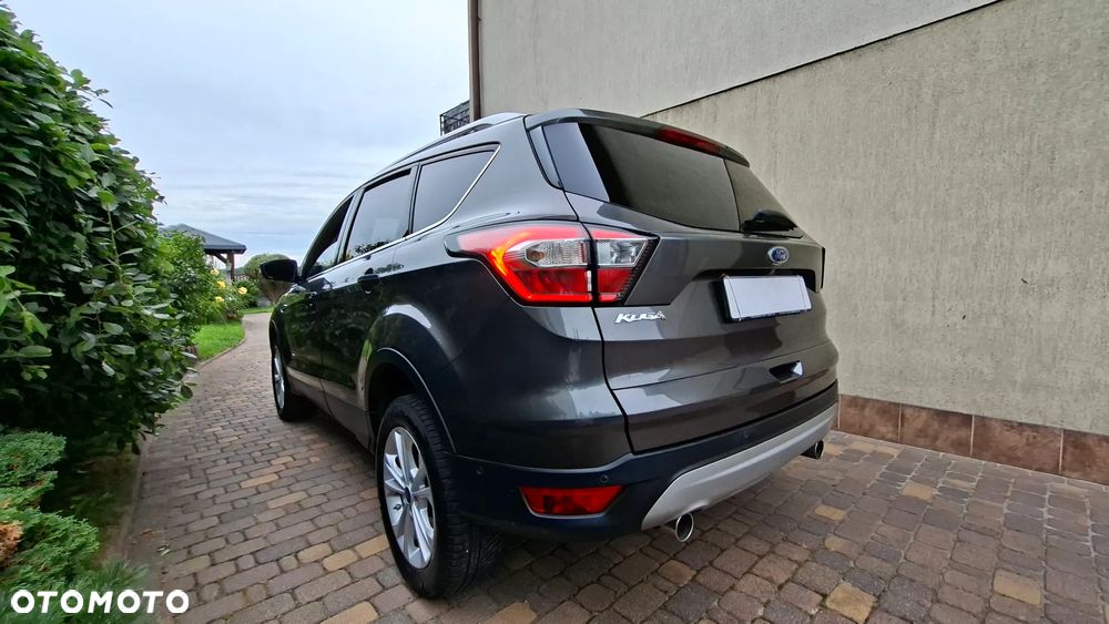 Ford Kuga 2.0 TDCi 4x4 Titanium - 4