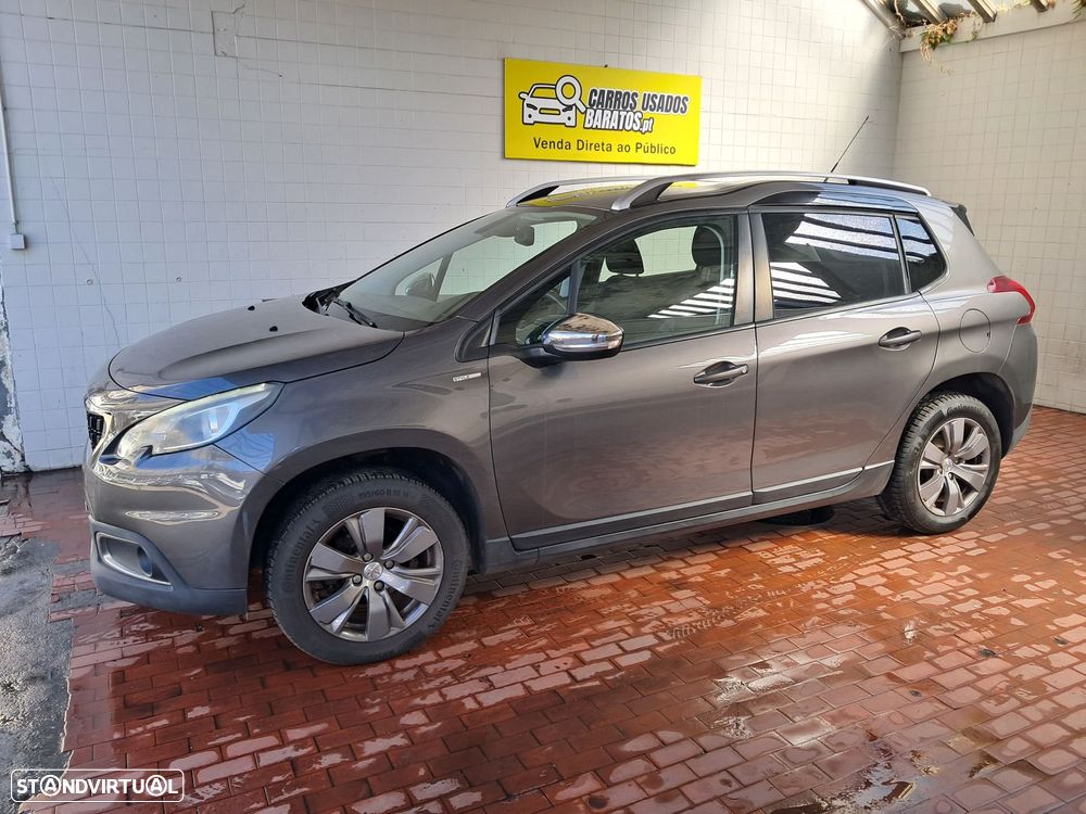 Peugeot 2008 1.2 PureTech Allure - 3