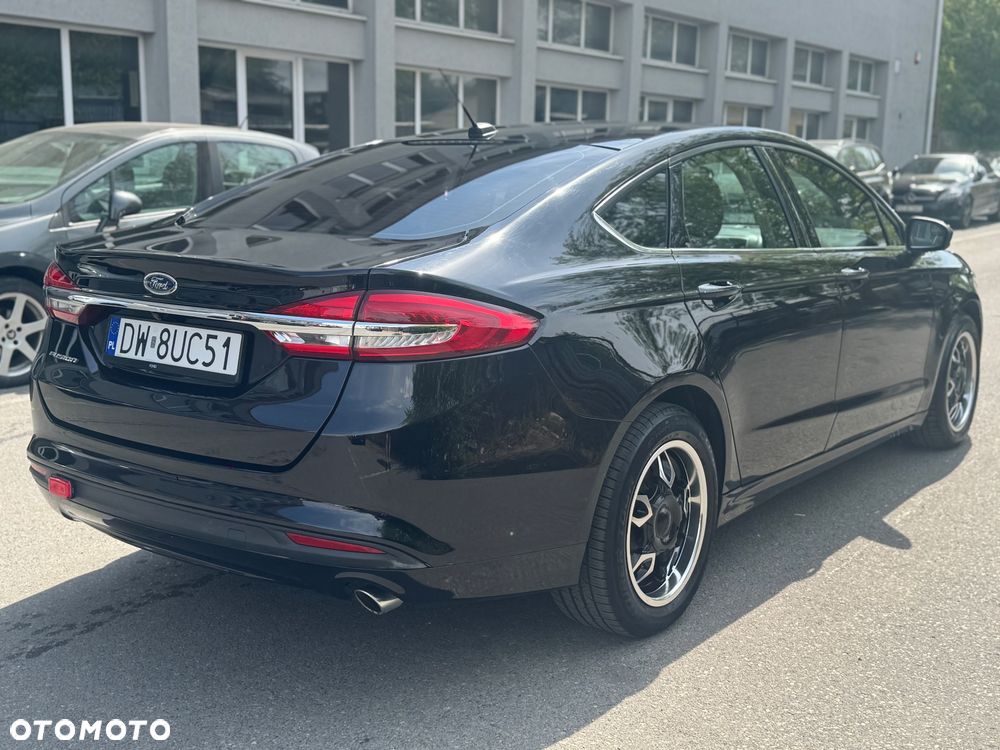 Ford Fusion - 5