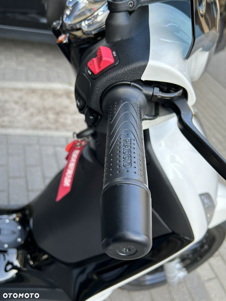 Piaggio Beverly - 13
