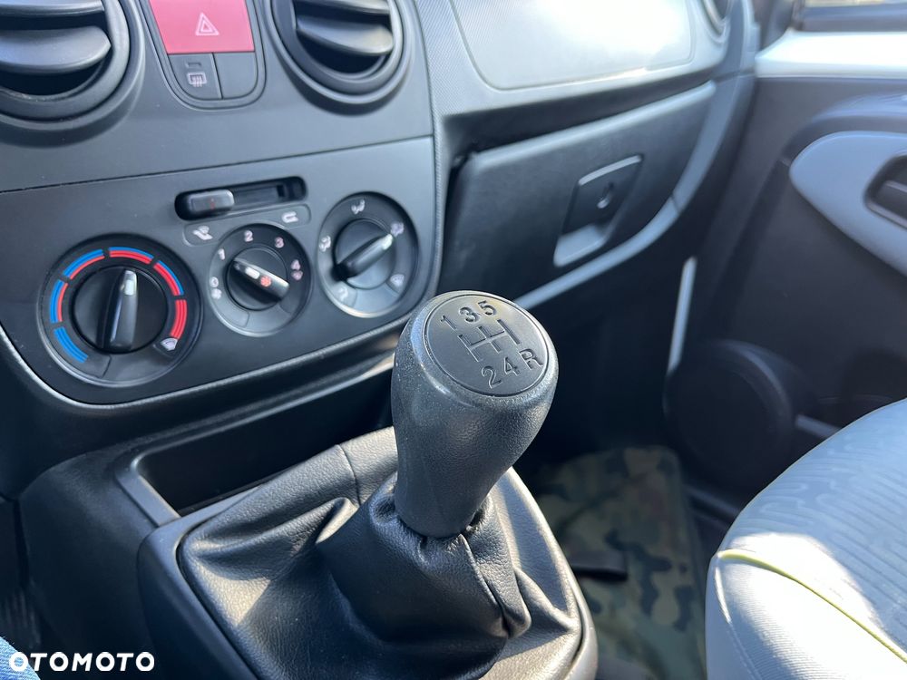 Peugeot Bipper Tepee HDi 75 Outdoor - 20