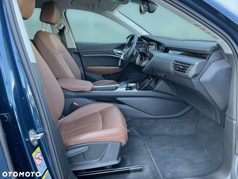 Audi e-tron 50 Quattro Advanced - 17