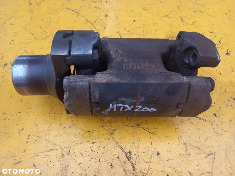 Wał silnik skrzynia mufa krzyżak McCormick MTX200 - 1