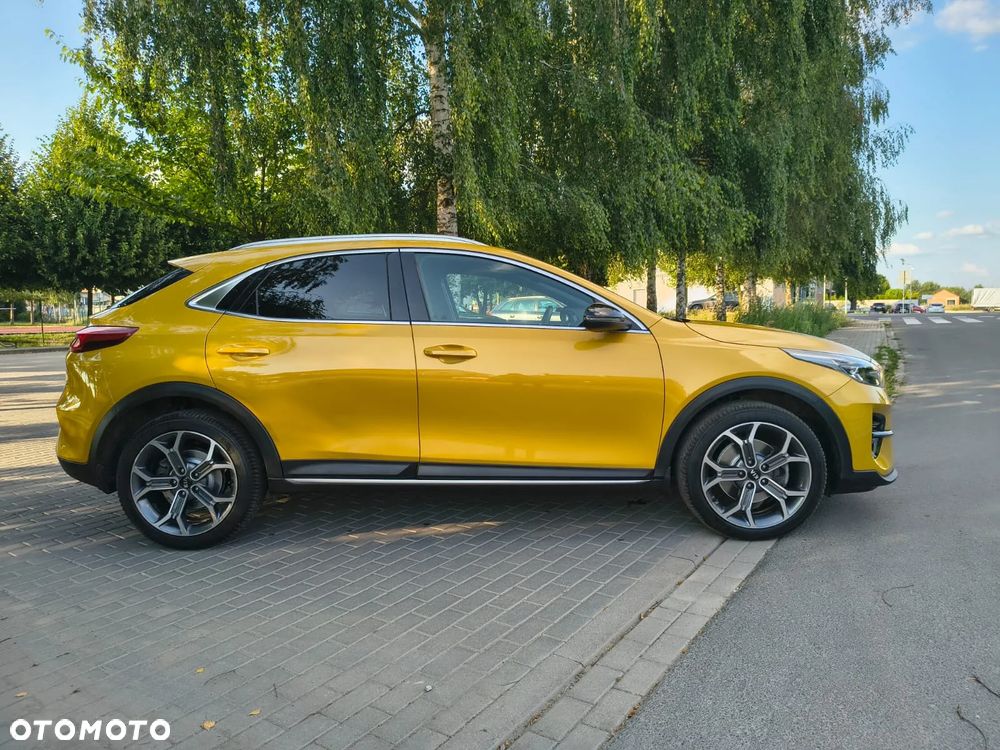 Kia XCeed 1.4 T-GDI L Business Line - 4
