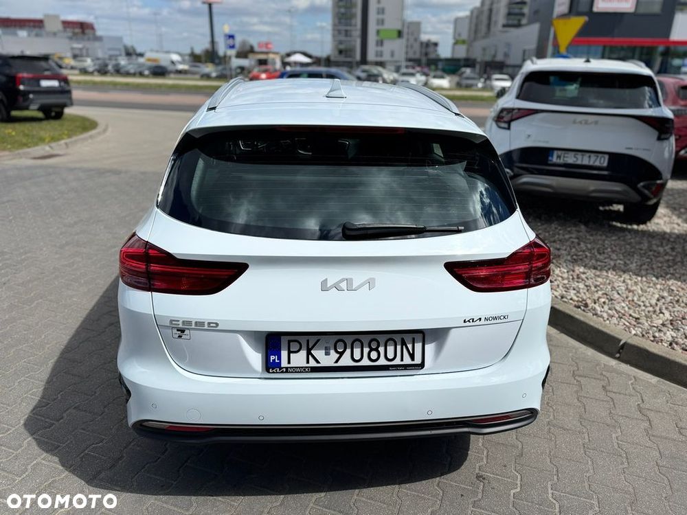 Kia Ceed 1.5 T-GDI M - 4