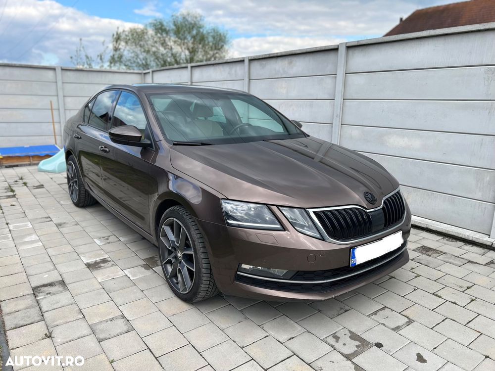 Skoda Octavia 2.0 TDI DSG Style - 1