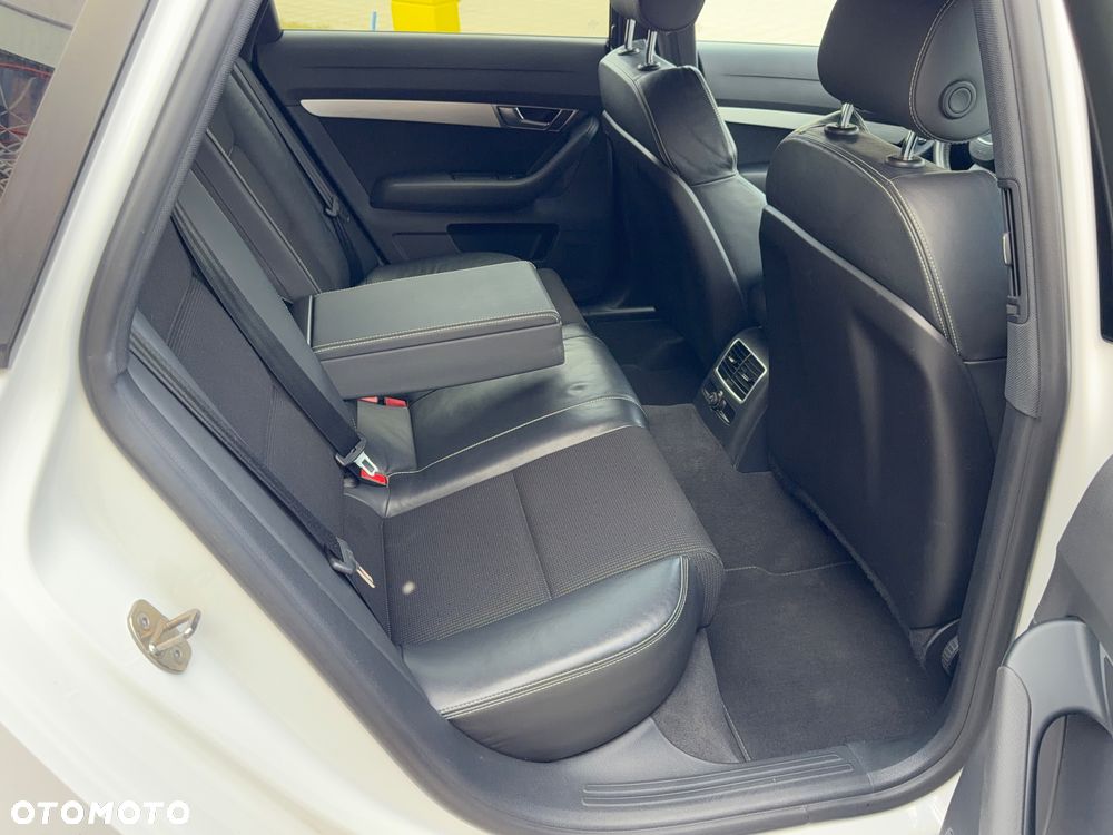 Audi A6 Avant 2.7 TDI DPF multitronic - 16